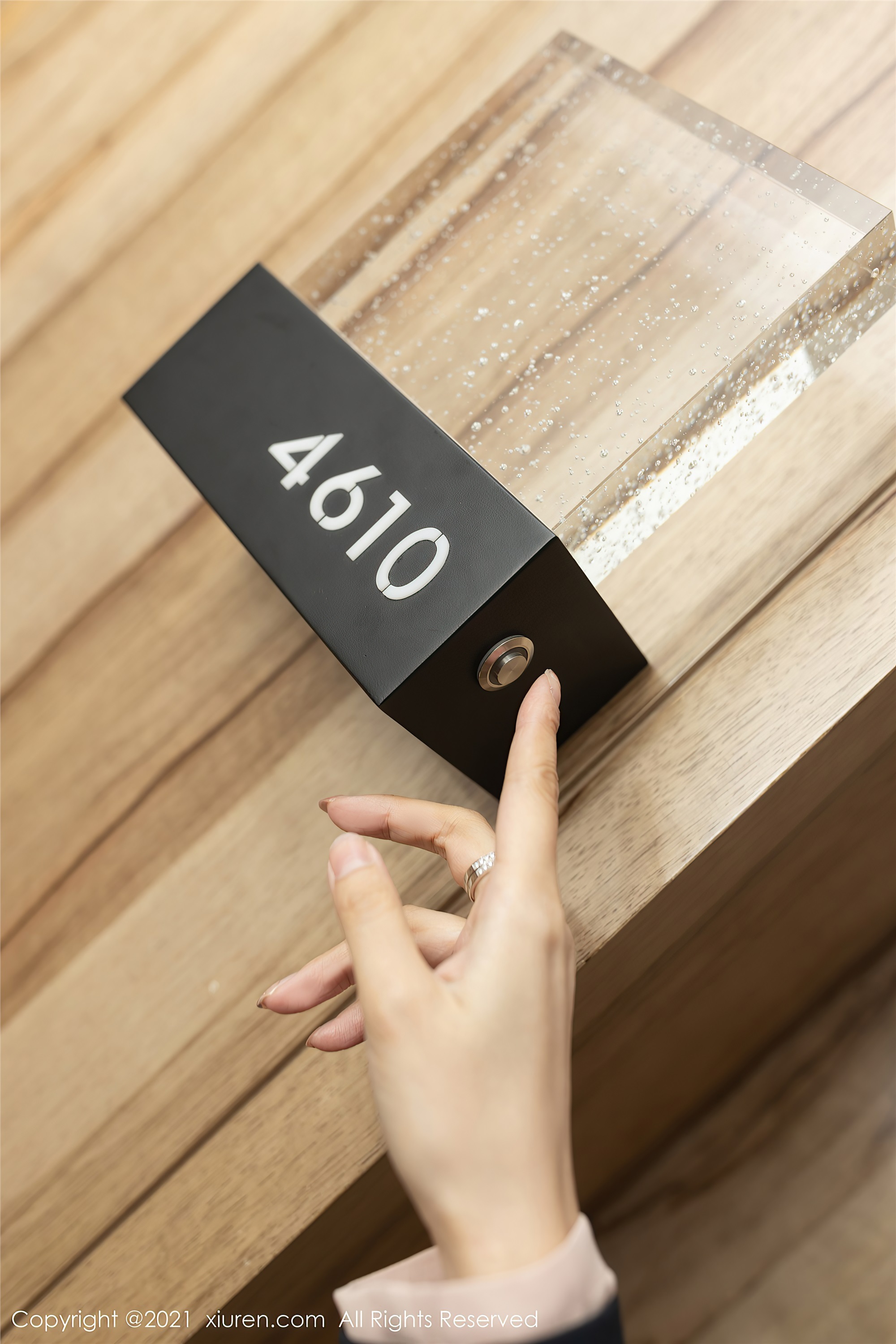 XIUREN秀人网 2021.08.02 No.3745 Angela00